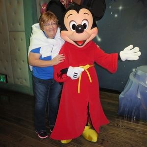 Meet your Posher, Patsy